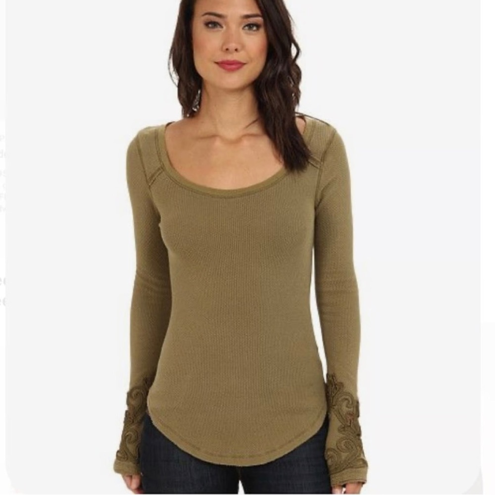 Free People Gray Long Sleeve Tee with Soft Fabric